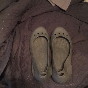 NWOT Croc Flats Size 7